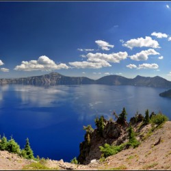 Panorama View @ Crater Lake (This photo has some artifacts. :P )